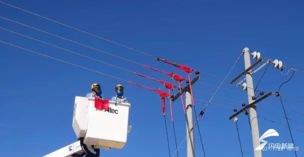 国网山东电力帮扶日喀则完成国内最高海拔首次低压不停电作业插图4